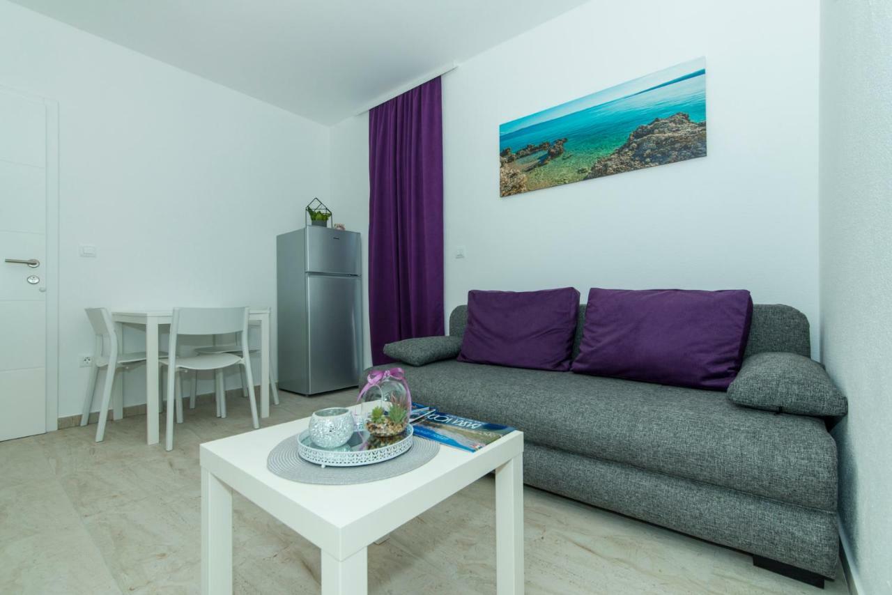 Apartmani Spiline - Mia Baška Voda Buitenkant foto